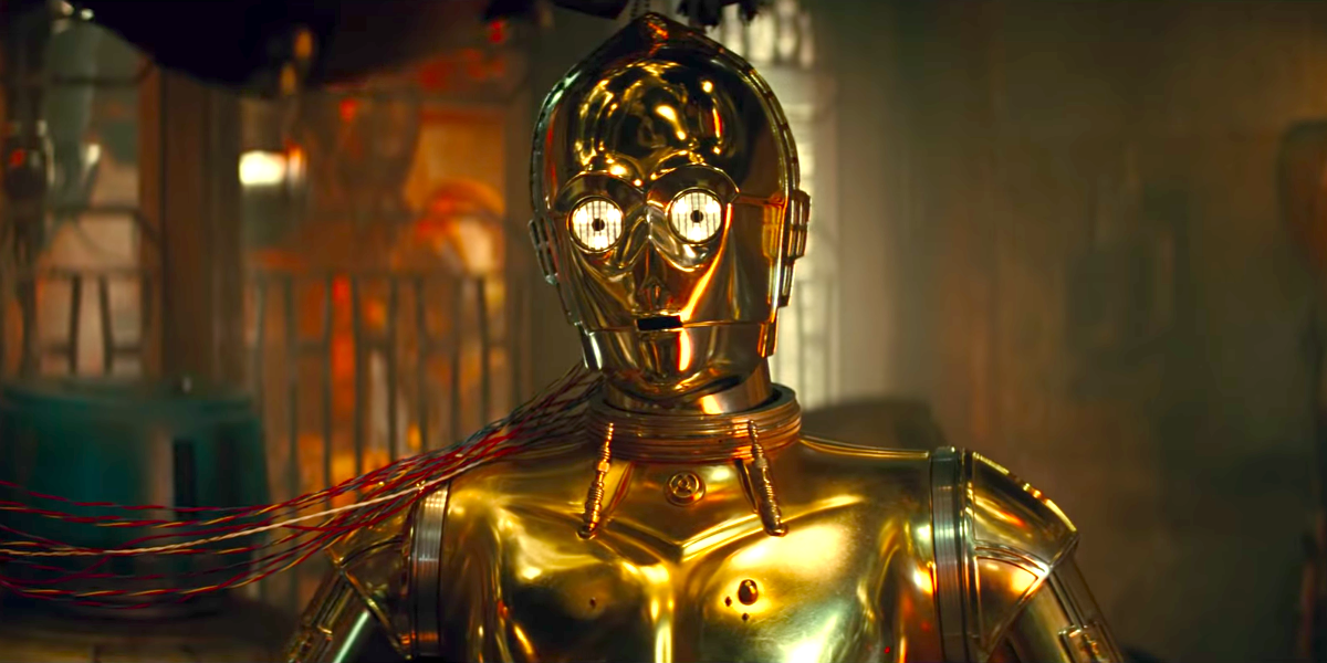 Which of C3PO’s arms gets replaced with a red one?
