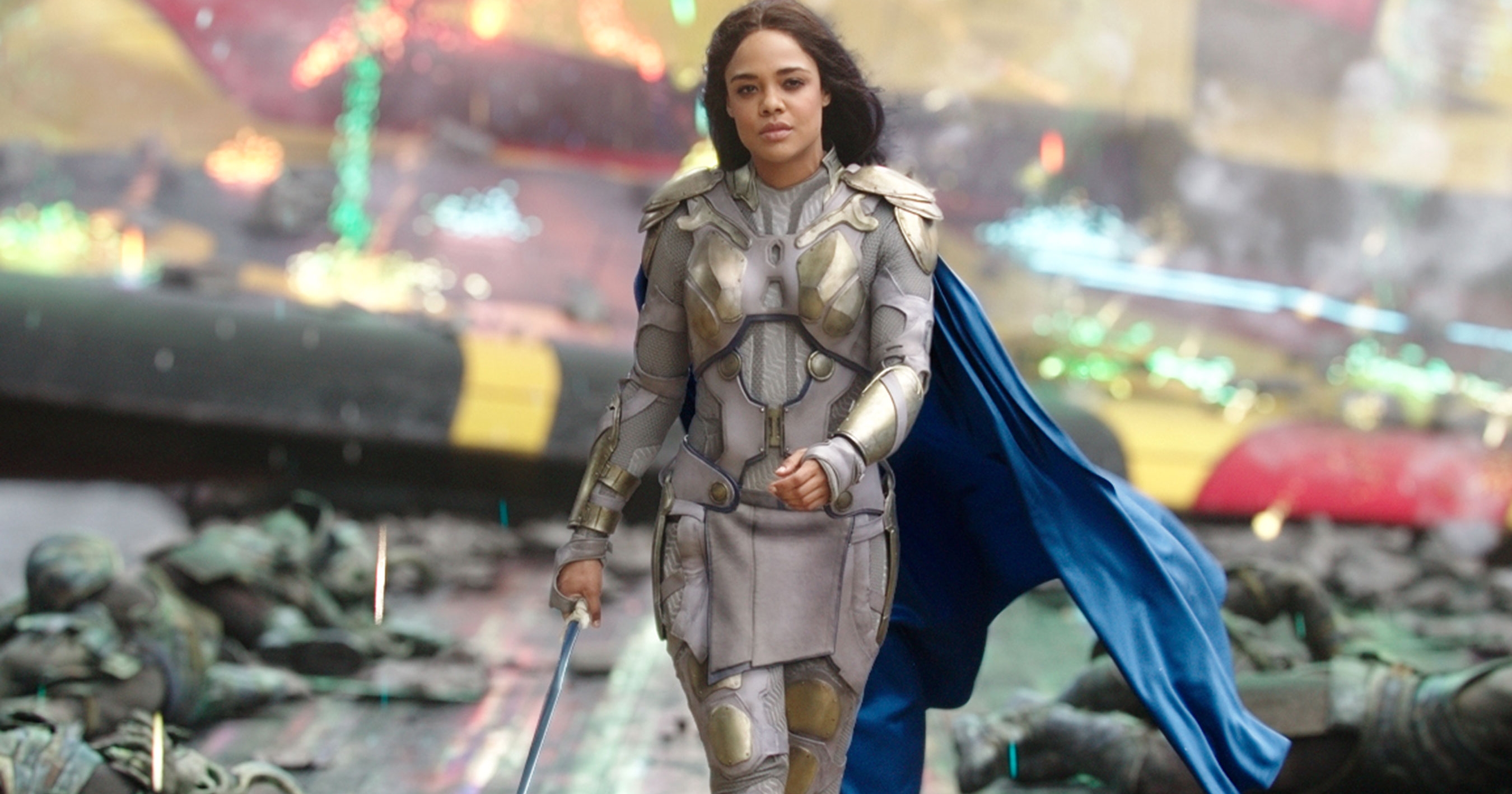 Valkyrie tells the leader of Sakaar she can bring back Thor in how many hours? 